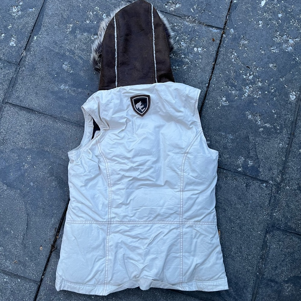 Khul Artik Down Vest - Picture 3 of 3